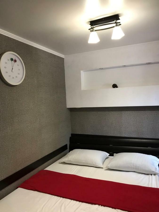 Apartments Gagarina 72 Krivoy Rog Bagian luar foto