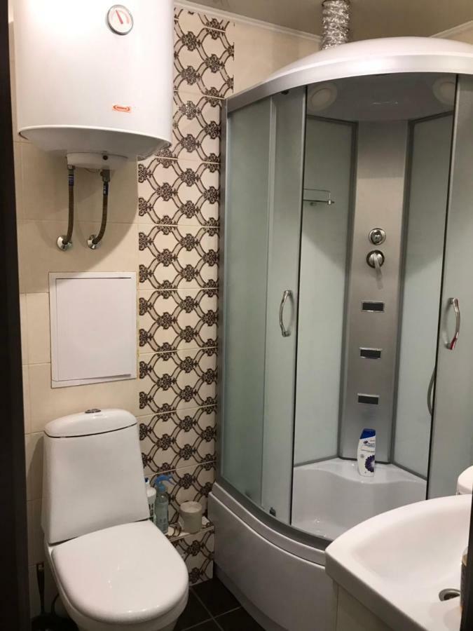 Apartments Gagarina 72 Krivoy Rog Bagian luar foto